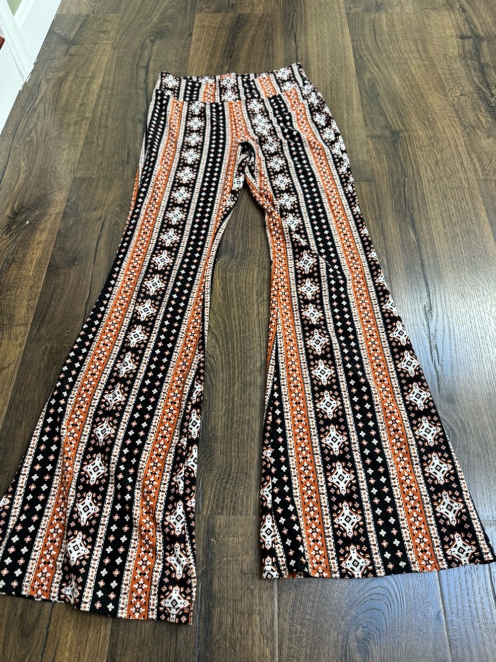 No Boundaries Black & Rust Aztec Stripe Wide-Leg Pants